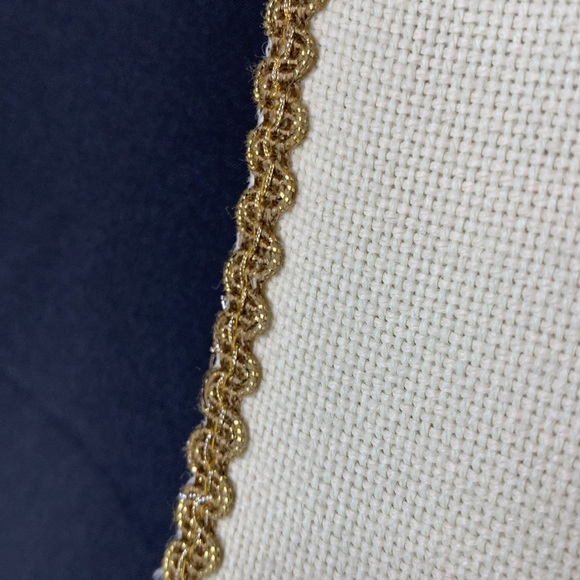 Beautiful vintage hand stenciled cotton Christmas table runner - Picture 7 of 13